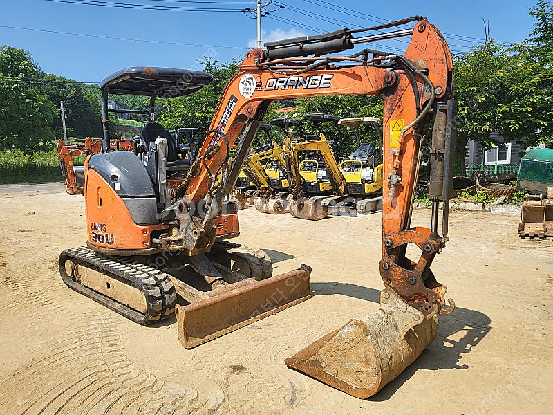 중고미니굴삭기 2016년식 히타치 3톤 버켓3종 농장용 판매--0